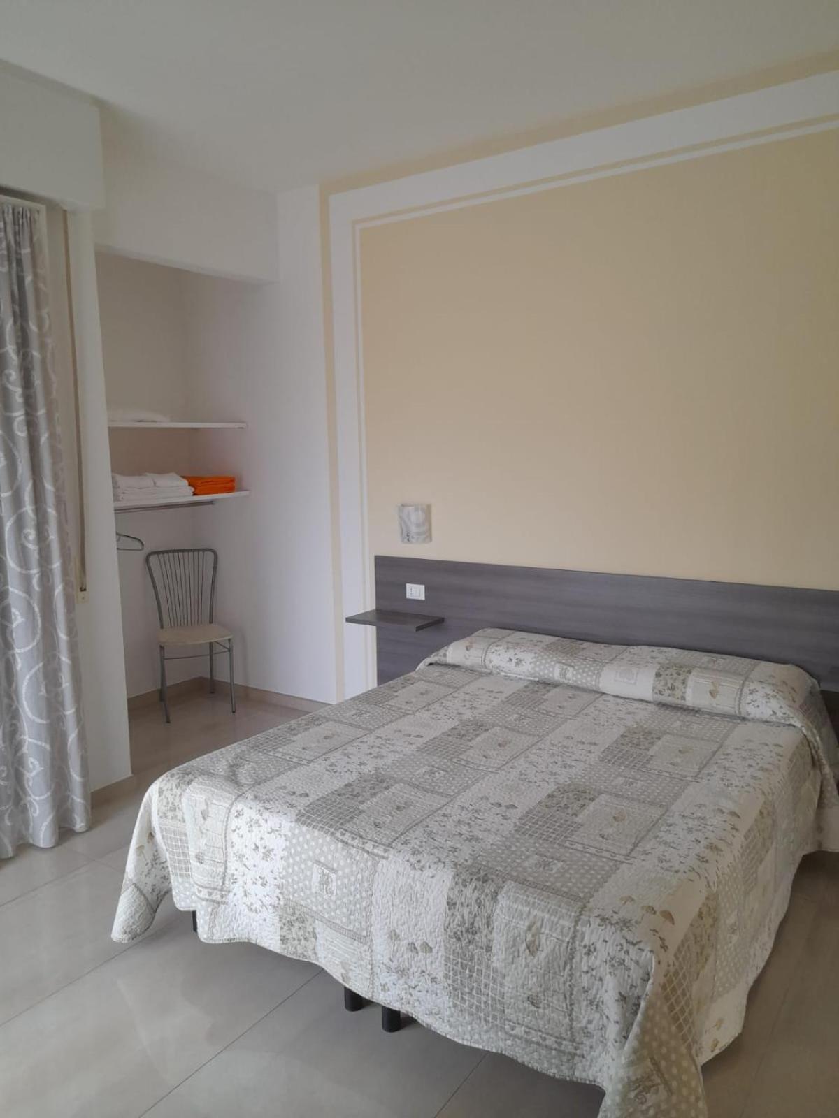 Appartamenti Residence Tulipano سيرمِيوني المظهر الخارجي الصورة