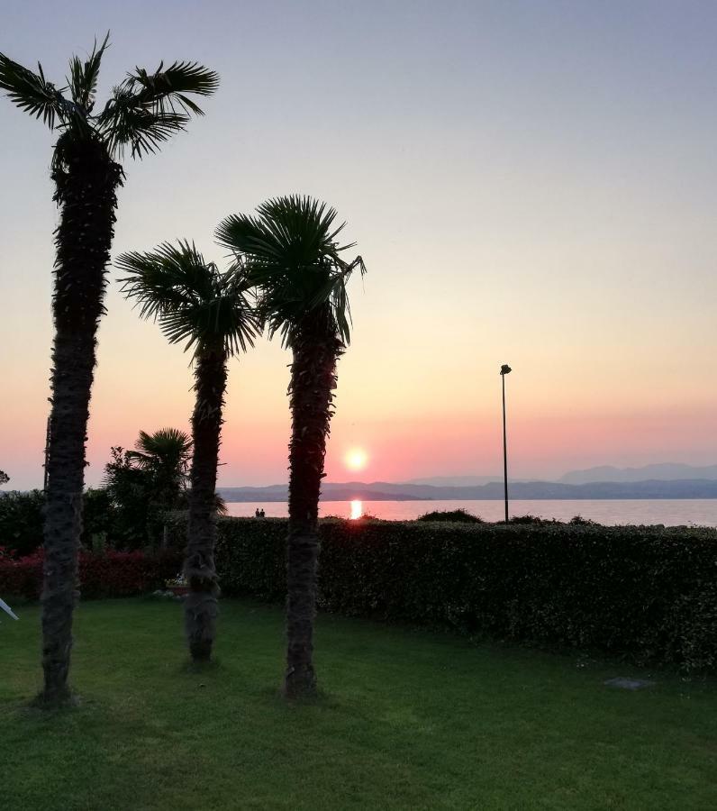 Appartamenti Residence Tulipano سيرمِيوني المظهر الخارجي الصورة