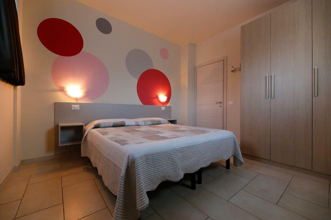 Appartamenti Residence Tulipano سيرمِيوني المظهر الخارجي الصورة