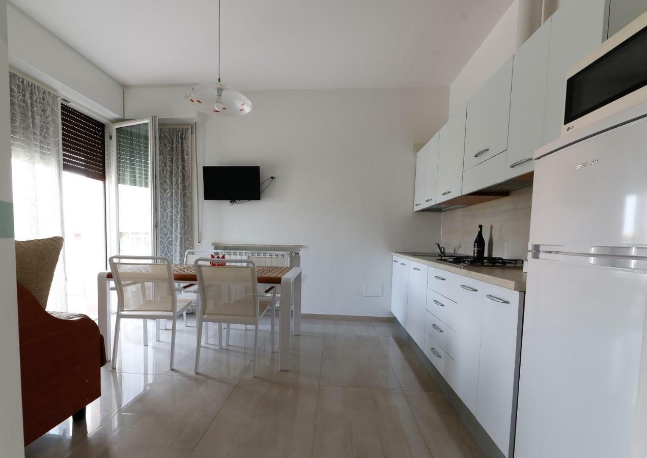 Appartamenti Residence Tulipano سيرمِيوني المظهر الخارجي الصورة