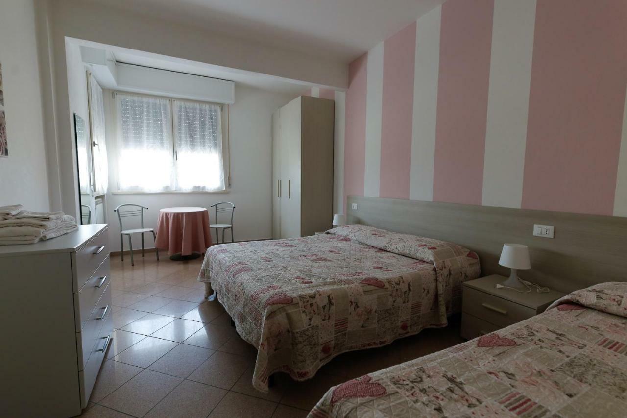Appartamenti Residence Tulipano سيرمِيوني المظهر الخارجي الصورة